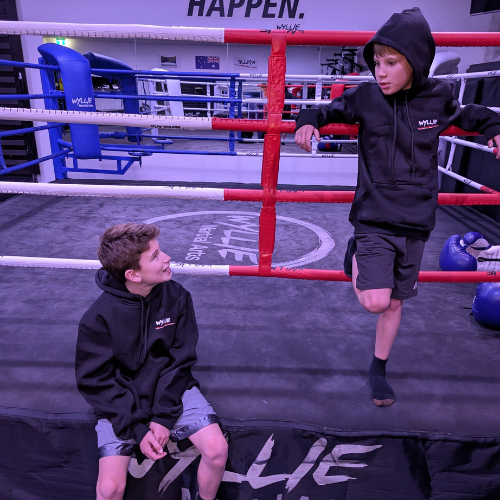 WYLLIE Hoodie – Black